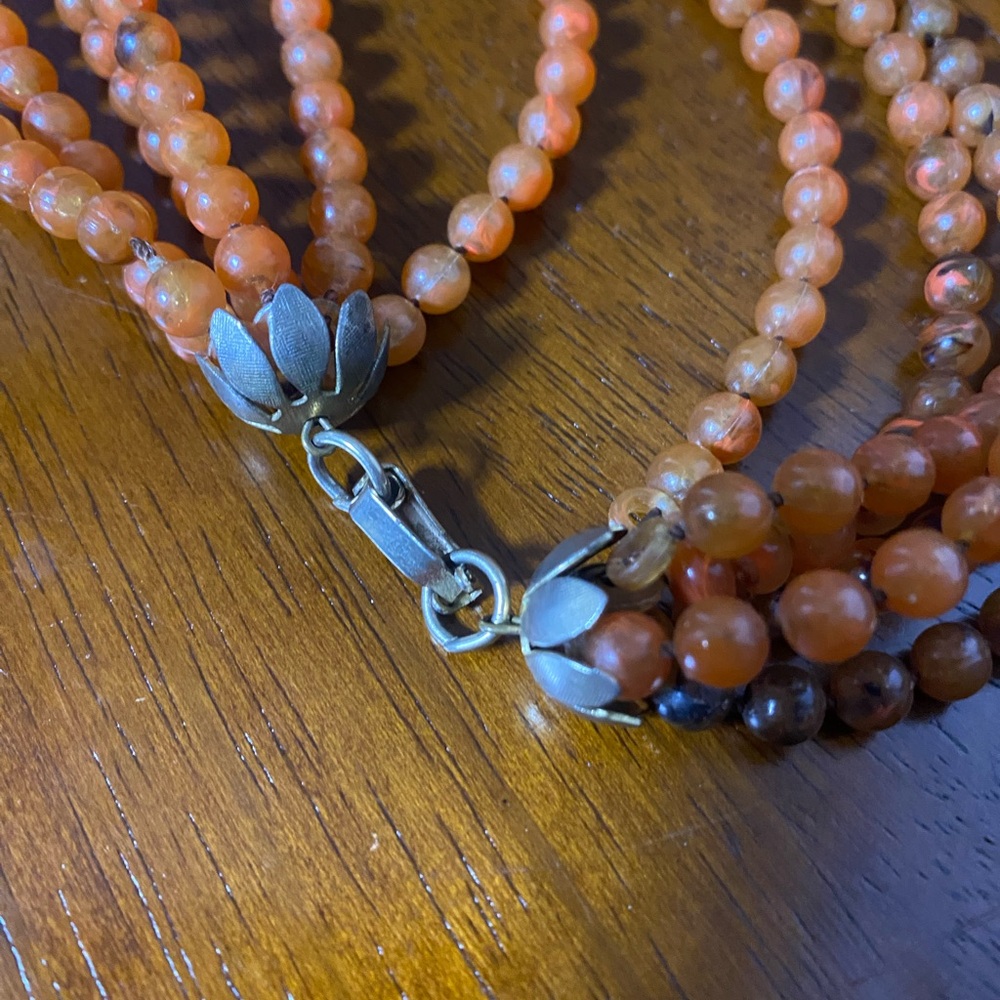 Vintage Carnelian Agate beaded Multi Strand Necklace - Picture 3 of 11